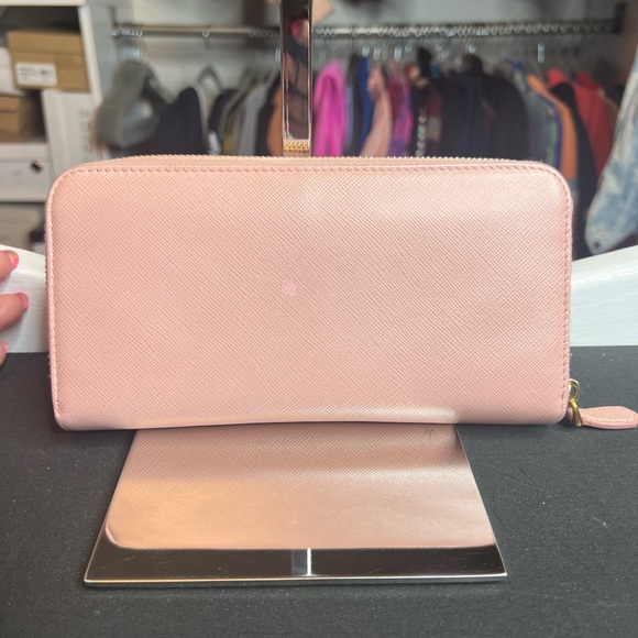 Prada wallet - Picture 2 of 10